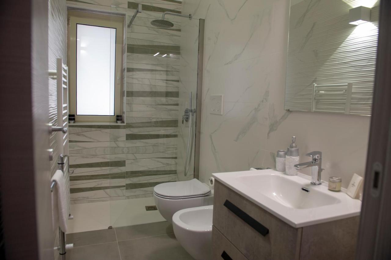 Joyce Luxury Suite Монополи Экстерьер фото